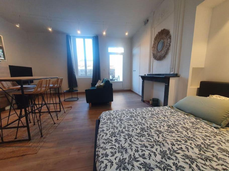 -Garrigue- Face A La Cite Medievale Studio Terrasse Classe 4☆ Carcassonne Ngoại thất bức ảnh